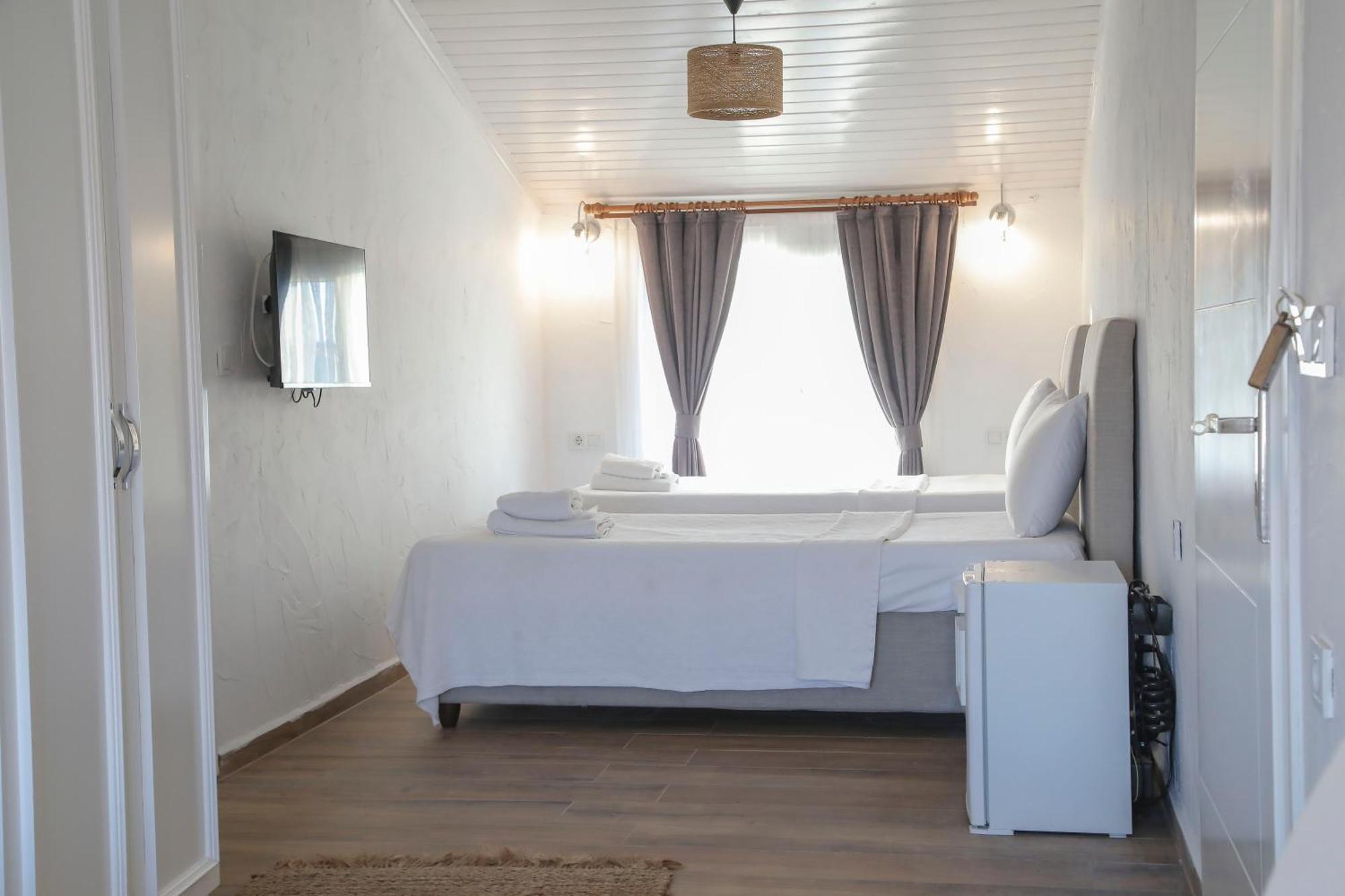 Londia Otel 阿拉恰特 外观 照片